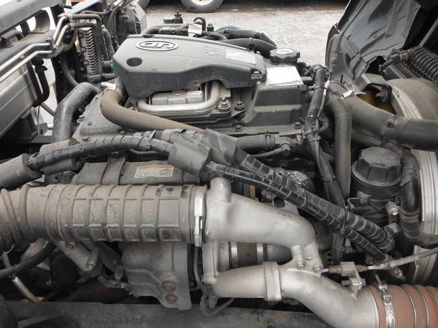 UDトラックス（日産） コンドル 中型 冷蔵冷凍バン SKG-MK38C(2599) 20枚目