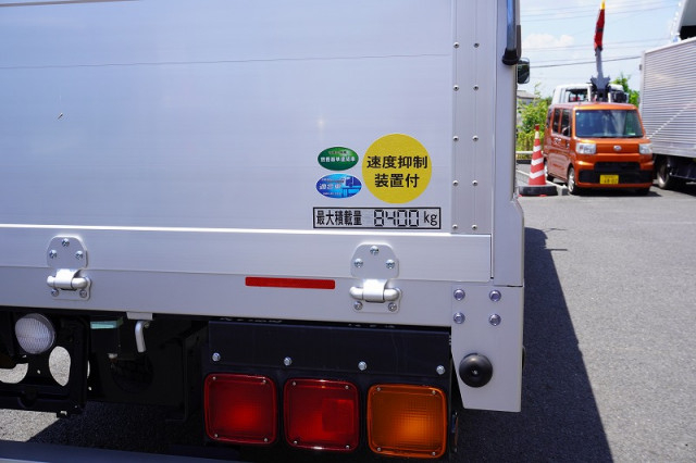 三菱ふそう ファイター 増トン 平ボディ 2KG-FK62FZ(105880) 20枚目