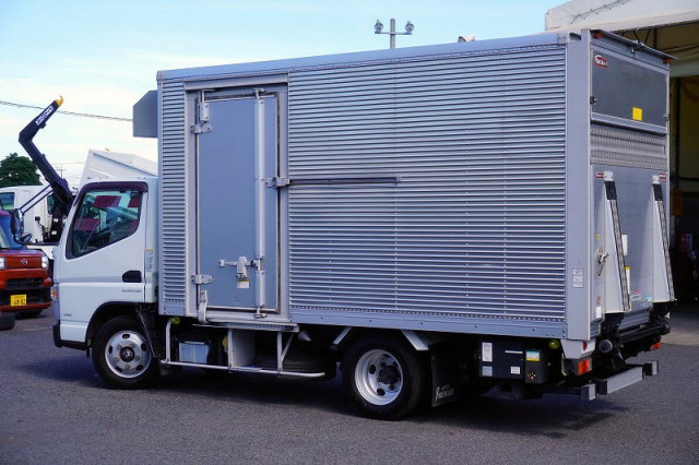 三菱ふそう キャンター 小型 バン TPG-FEA50(112618) 7枚目