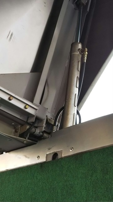 いすゞ フォワード 中型 ウィング KK-FRD34L4(3976) 79枚目