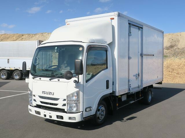 いすゞ エルフ 小型 バン TRG-NLR85AN(40013) 1枚目