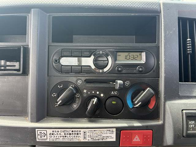 いすゞ エルフ 小型 平ボディ TRG-NJR85A(110145) 33枚目