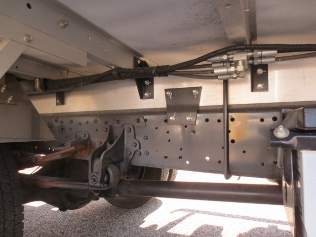 Mitsubishi Fuso fighter Middle Wing body 2KG-FK61F(12291) 13枚目