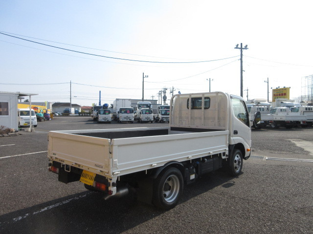 トヨタ ダイナ 小型 平ボディ 2DG-GDY231(103834) 4枚目