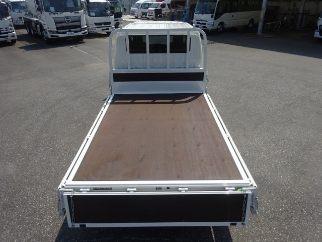 Hino dutro Small Double cab 2WG-XZU686M(110828) 12枚目