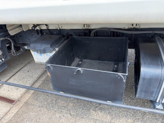 日野 レンジャー 中型 塵芥車（プレス式） 2KG-FC2ABA(109502) 28枚目