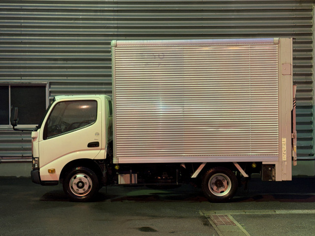 トヨタ ダイナ 小型 バン TPG-XZU605(109197) 2枚目