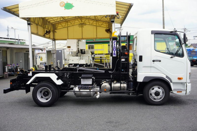 三菱ふそう ファイター 中型 コンテナ専用車 2KG-FK72F(108216) 5枚目