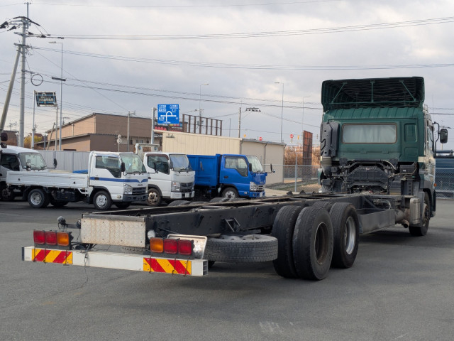 UDトラックス（日産） クオン 大型 QKG-CD5ZL(100336) 4枚目
