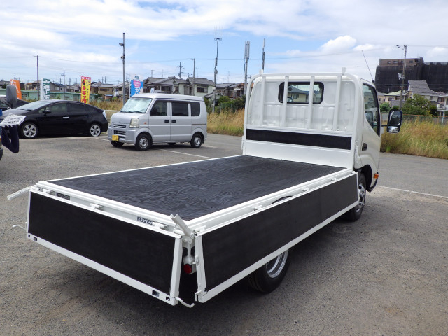トヨタ ダイナ 小型 平ボディ TKG-XZC605(110657) 24枚目