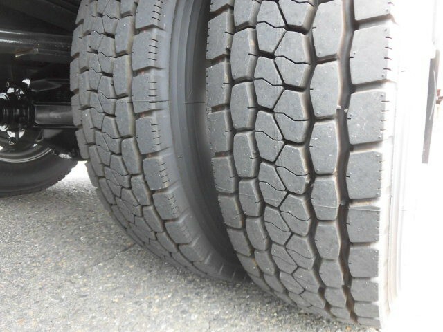いすゞ エルフ 小型 塵芥車（プレス式） 2PG-NPR88YN(7839) 13枚目
