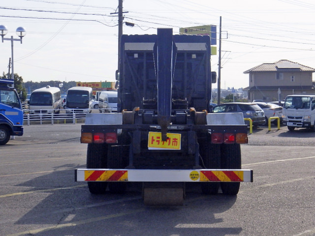 UDトラックス（日産） クオン 大型 コンテナ専用車 QKG-CW5YL(99612) 6枚目