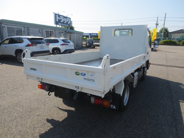 トヨタ ダイナ 小型 土砂ダンプ 2RG-XZC600D(109800) 4枚目