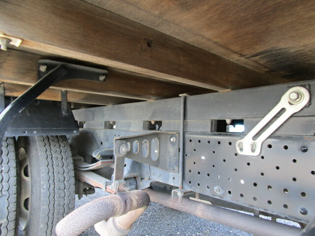 いすゞ エルフ 小型 平ボディ（クレーン付） BDG-NPR85AR(9969) 30枚目