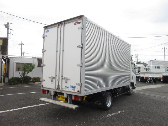 いすゞ エルフ 小型 バン TRG-NLR85AN(111630) 4枚目