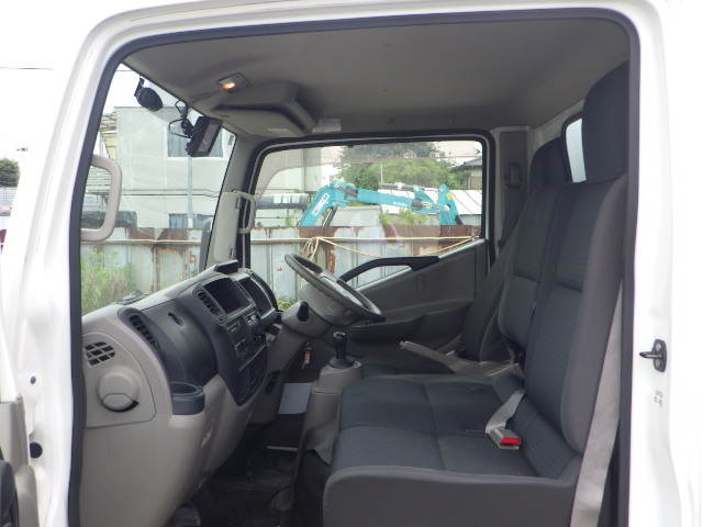日産自動車 アトラス 小型 保冷バン TKG-SZ2F24(64128) 19枚目