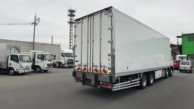 いすゞ ギガ 大型 冷蔵冷凍バン QPG-CYJ77B(34854) 22枚目