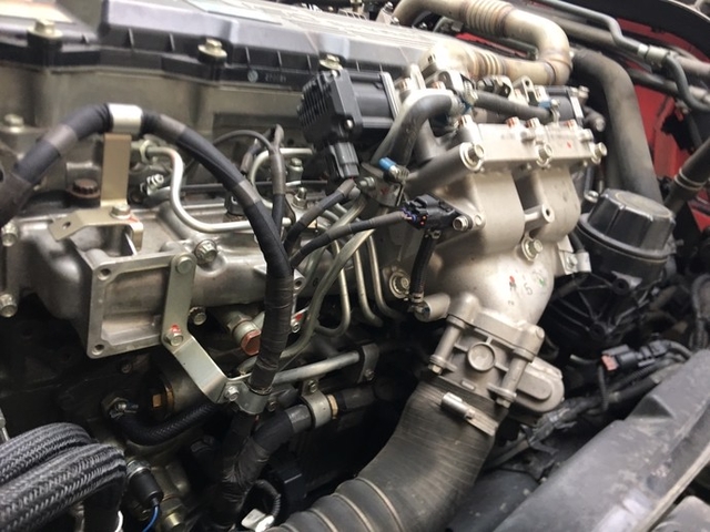 三菱ふそう ファイター 増トン 平ボディ（クレーン付） QKG-FK62FZ(2240) 23枚目