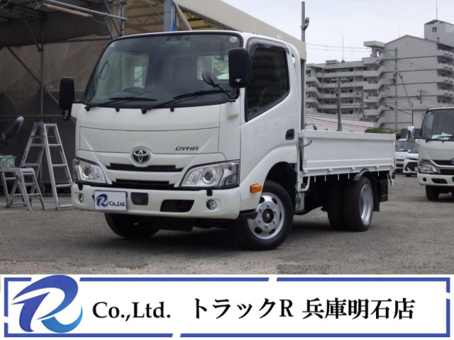Toyota dyna Small Flat body 2PG-GDY281(110658) 1枚目