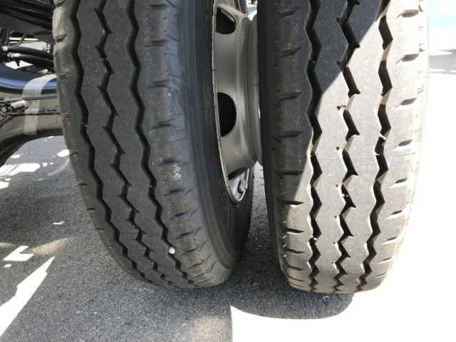三菱ふそう ファイター 中型 コンテナ専用車 2KG-FK72F(105610) 27枚目