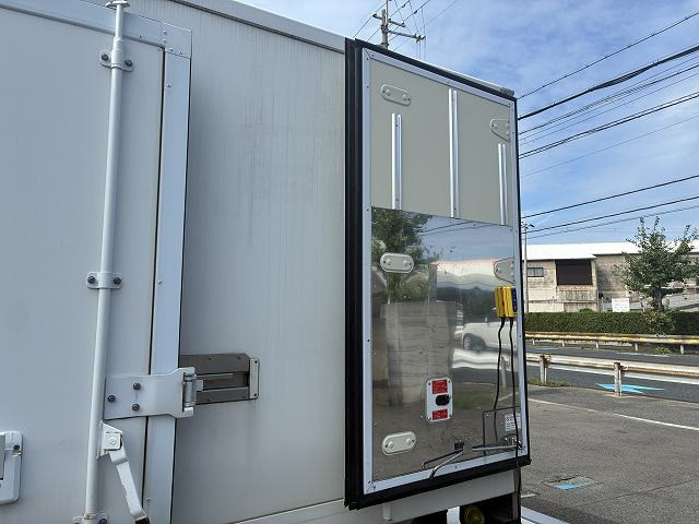いすゞ エルフ 小型 冷蔵冷凍バン 2RG-NMR88AN(111563) 20枚目
