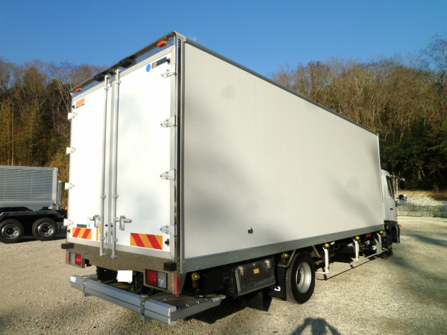 日野 レンジャー 中型 冷蔵冷凍バン 2KG-FD2ABG(99097) 4枚目