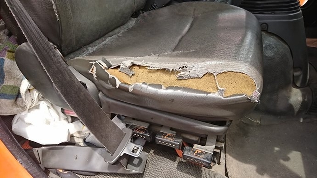 いすゞ エルフ 小型 塵芥車（プレス式） KK-FRR35D4S(2473) 14枚目