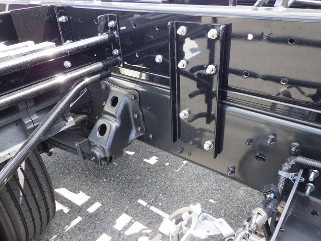 日野 - 中型 コンテナ専用車 2KG-GD2ABA(111131) 12枚目