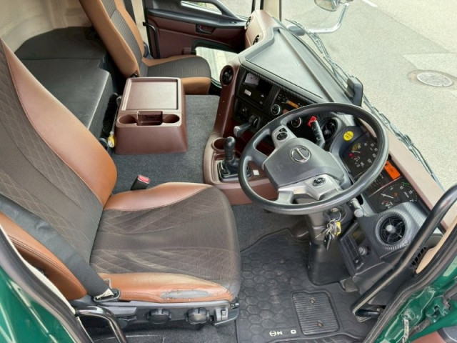 日野 プロフィア 大型 平ボディ 2DG-FR1AJA(99168) 20枚目