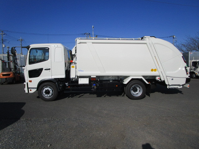 日野 レンジャー 増トン 塵芥車（プレス式） 2KG-FE2ACA(108127) 5枚目