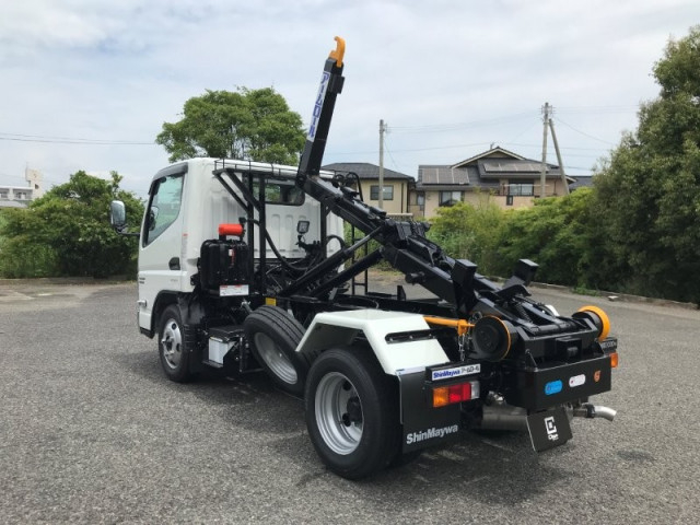 三菱ふそう キャンター 小型 コンテナ専用車 2RG-FBAV0(107928) 3枚目