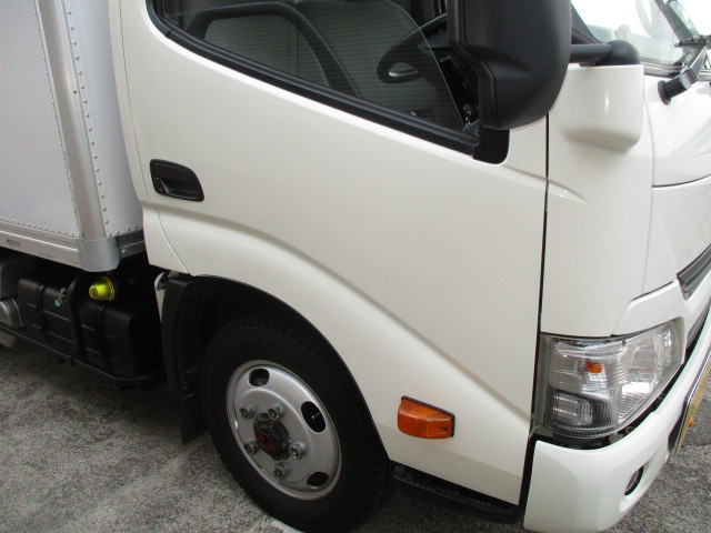 日野 デュトロ 小型 バン TKG-XZU675M(68981) 49枚目