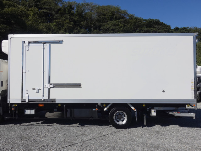 日野 レンジャー 中型 冷蔵冷凍バン 2KG-FC2ABG(112724) 11枚目