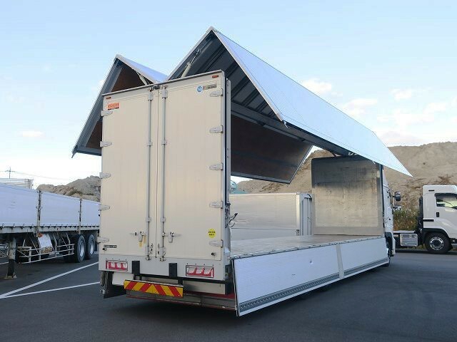 日野 プロフィア 大型 ウィング 2PG-FW1AHG(35626) 7枚目
