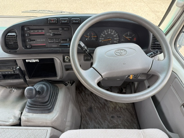 トヨタ コースター 中型 バス PB-XZB50(109619) 11枚目