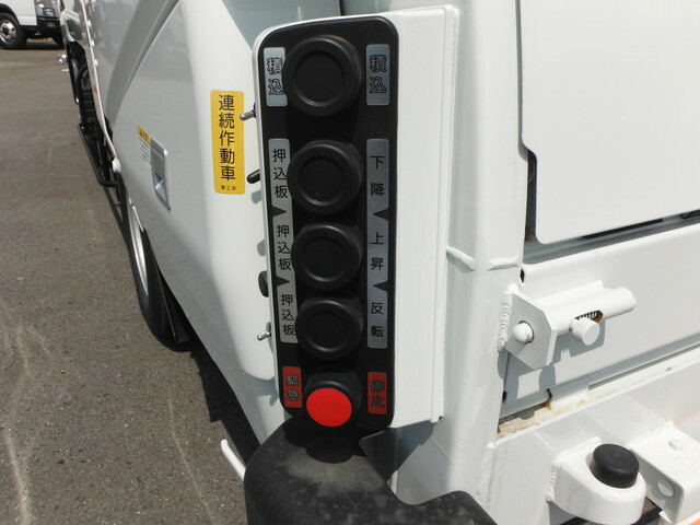 三菱ふそう キャンター 小型 塵芥車（プレス式） 2RG-FEAV0(34796) 19枚目