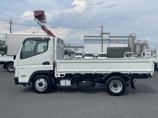 三菱ふそう キャンター 小型 平ボディ 2RG-FBA20(108007) 8枚目