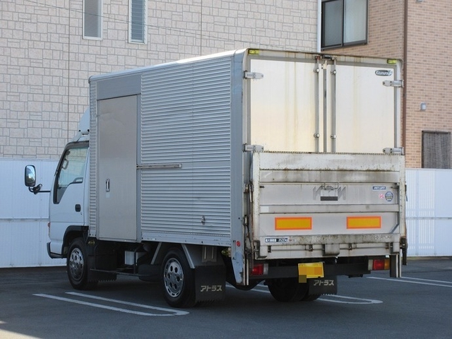 日産自動車 アトラス 小型 バン KK-APR72GV(3530) 4枚目