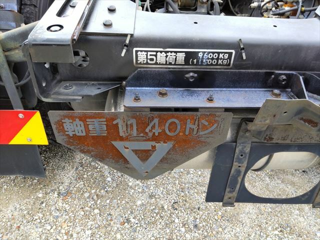 いすゞ ギガ 大型 トラクタ LKG-EXD52AD(9996) 14枚目
