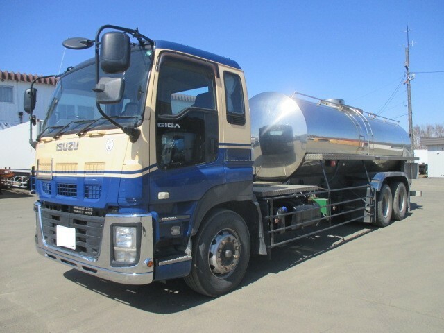 いすゞ ギガ 大型 特装車・その他 LKG-CYZ77A(30015) 1枚目