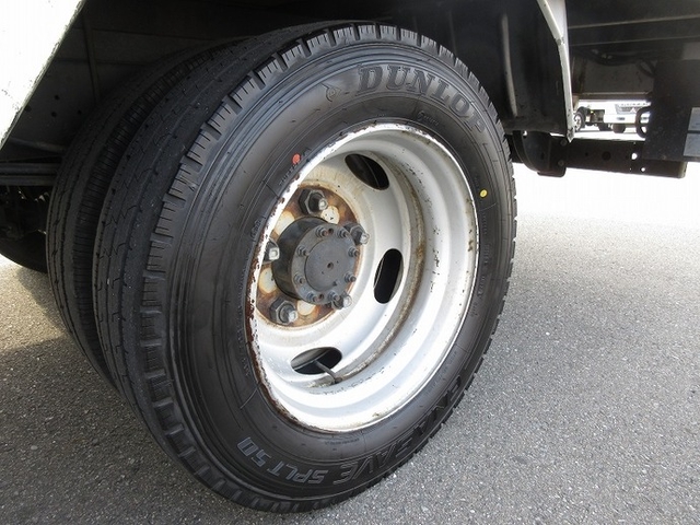トヨタ ダイナ 小型 バン TKG-XZU710(11911) 32枚目