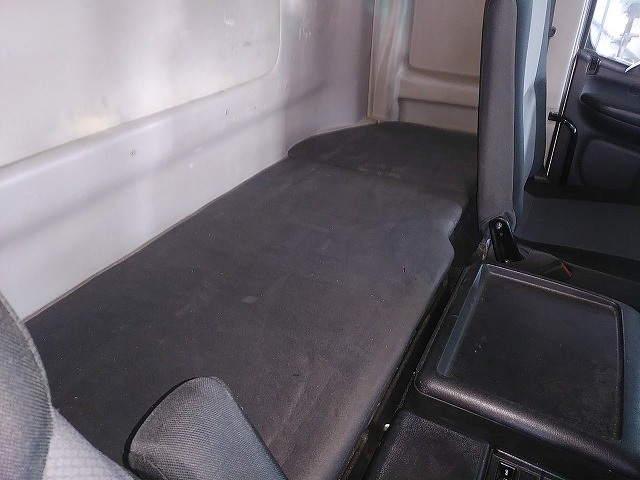 日野 プロフィア 大型 土砂ダンプ QKG-FS1EKAA(37632) 31枚目