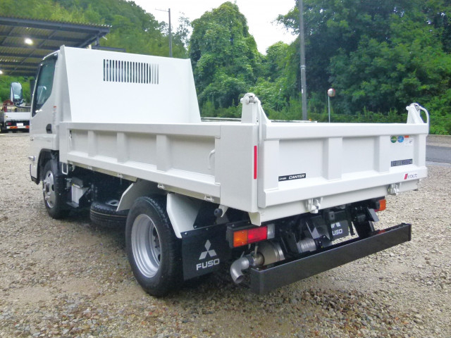 三菱ふそう キャンター 小型 土砂ダンプ 2RG-FBA60(111848) 6枚目