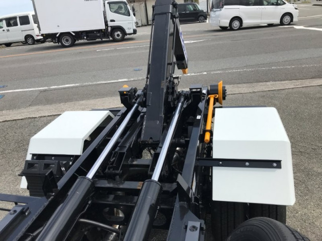 三菱ふそう キャンター 小型 コンテナ専用車 2RG-FBAV0(107929) 28枚目