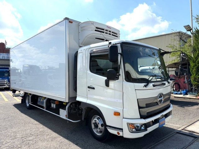 日野 レンジャー 中型 冷蔵冷凍バン 2KG-FD2ABG(109497) 2枚目
