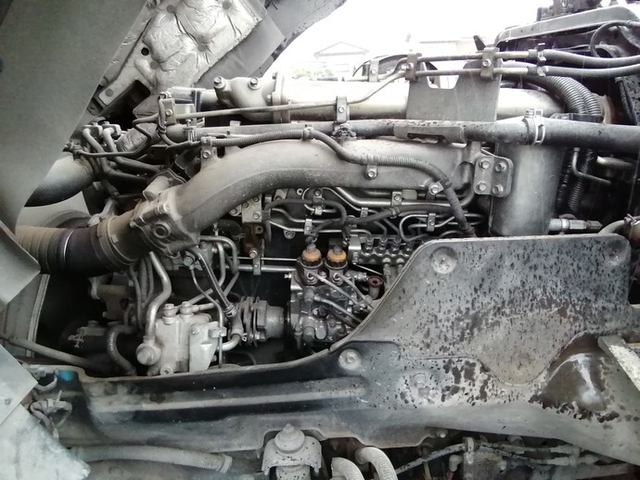 いすゞ ギガ 大型 トラクタ PKG-EXD52E8(3795) 38枚目
