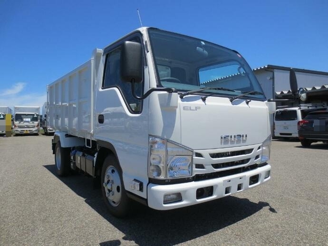 いすゞ エルフ 小型 深ダンプ（土砂禁） 2RG-NJR88AN(8579) 1枚目