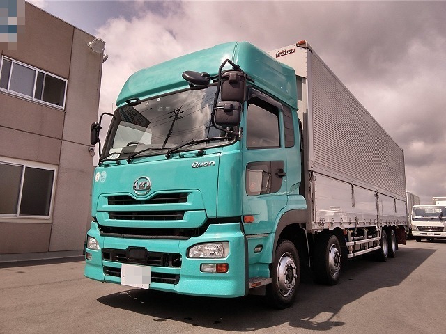 UDトラックス（日産） クオン 大型 ウィング QKG-CG5ZA(10836) 2枚目