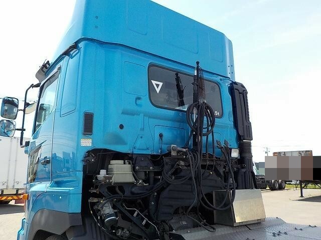 日野 プロフィア 大型 トラクタ QKG-SH1EDAG(6830) 23枚目
