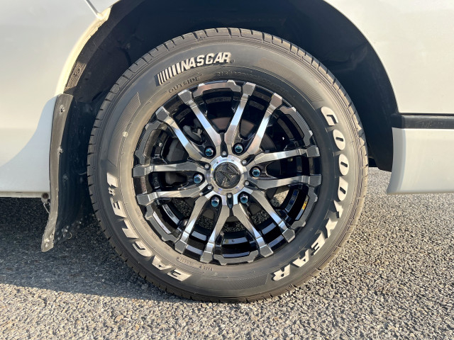 日産自動車 キャラバン 小型 バス CBF-DS8E26(99466) 41枚目